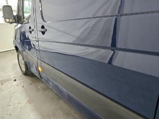 Mercedes Sprinter 519 3.0 CDI 366 picture 12
