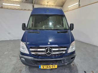 Mercedes Sprinter 519 3.0 CDI 366 picture 2