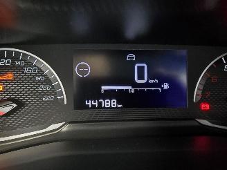 Peugeot 208 1.2 PureTech Active picture 19