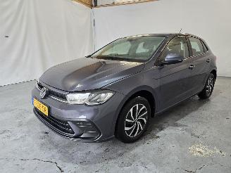 Volkswagen Polo 1.0 TSI Life picture 3