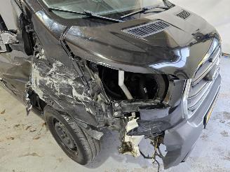 Ford Transit  picture 9