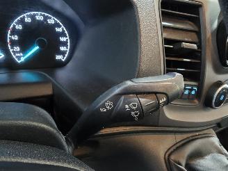 Ford Transit  picture 38