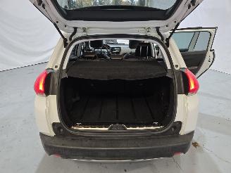 Peugeot 2008 1.6 VTi Féline picture 13