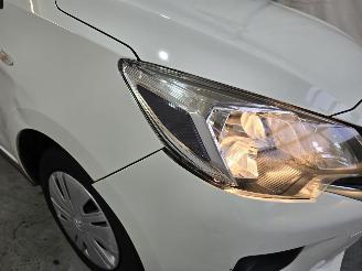 Mitsubishi Space-star 1.0 Cool+ picture 10