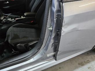 Peugeot e-208 EV Active 50 kWh picture 13