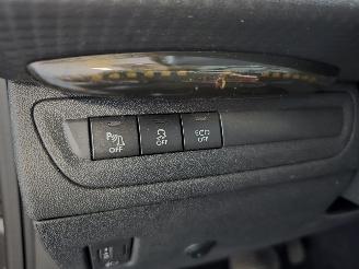 Peugeot 2008 1.2 PureTech Active picture 23