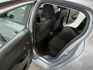 Peugeot 208 1.2 PureTech 75 Style picture 20