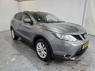 skadebil auto Nissan Qashqai 1.2 Connect Edition 2014/8