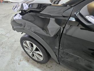 Kia Stonic 1.0 T-GDi MHEV Dyn+L picture 11