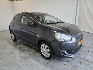 skadebil auto Mitsubishi Space-star 1.0 CVVT ISG Plus P. 2015/1