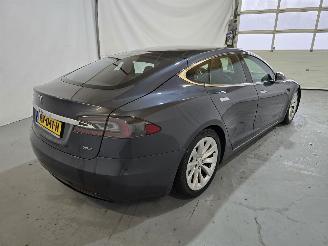 Tesla Model S 75D Base picture 8