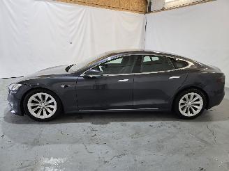 Tesla Model S 75D Base picture 5