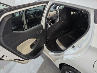 Nissan Micra 1.0 IG-T N-Connecta picture 22