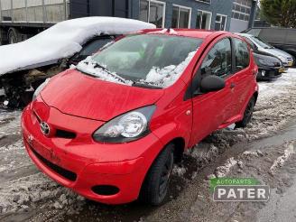 disassembly passenger cars Toyota Aygo Aygo (B10), Hatchback, 2005 / 2014 1.0 12V VVT-i 2011/4