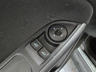 Ford Focus 1.0 Trend Edition picture 21