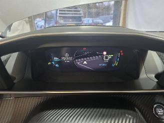 Peugeot e-2008 EV Allure Pack 50 kWh picture 23