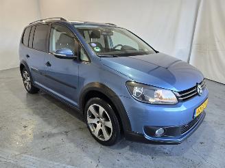 skadebil auto Volkswagen Touran 1.4 TSI Cross 2011/10