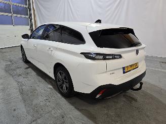 Peugeot 308 1.2 PureTech Active Pack Business picture 5