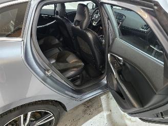 Volvo V-40 2.0 D2 R-Design Bns picture 18