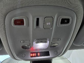 Peugeot 308 SW 1.6 BlueHDI Blue Lease Executive Pack picture 33