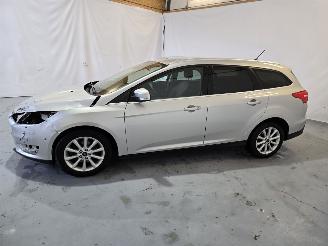 Ford Focus Wagon 1.0 Titanium picture 4