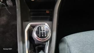 Renault Clio 1.0 TCe Zen picture 11