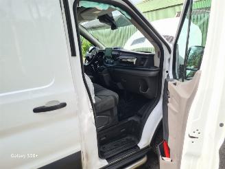 Ford Transit 330 2.0 TDCI L3H2 Trend MHEV picture 22