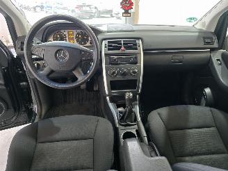 Mercedes B-klasse 150 picture 23