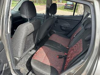 Kia Picanto 1.0 Seven picture 9