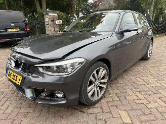 Avarii autoturisme BMW 1-serie 118i Executive 2017/12