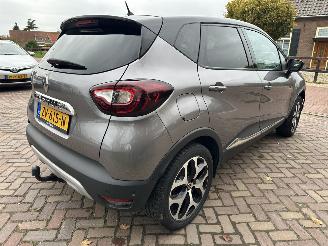 skadebil auto Renault Captur 0.9 TCe Intens 2019/8