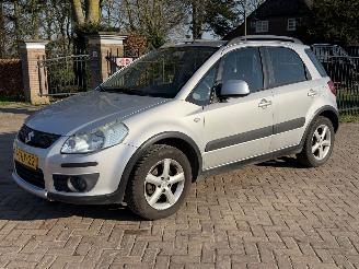 Vaurioauto  passenger cars Suzuki SX4 1.5 Comfort ECC 2006/2