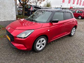 Coche accidentado Suzuki Swift 1.2 hybrid automaat 2025/3
