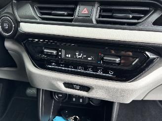 Suzuki Swift 1.2 hybrid automaat picture 10