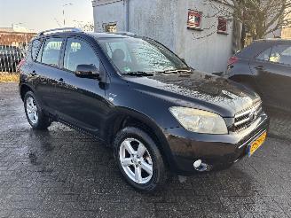 Toyota Rav-4 2.0 vvti 4x4 picture 2