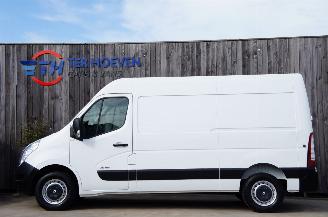 damaged passenger cars Renault Master 2.3 DCi L2H2 Automaat Airco Naci Cruise Trekhaak 92KW Euro 5 2013/6