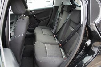 Peugeot 208 1.0 PureTech Acces Airco Cruise 50KW Euro 6 picture 13