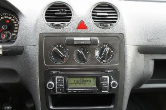 Volkswagen Caddy 1.6 TDi L1H1 2-Persoons Schuifdeur Trekhaak 55KW Euro 5 picture 12