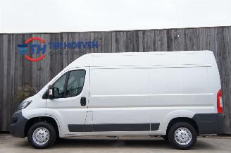 skadebil auto Peugeot Boxer 2.2 HDi L2H2 Airco Cruise Camera Trekhaak 96KW Euro 6 2016/2