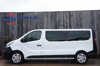 skadebil auto Opel Vivaro 1.6 CDTi BiTurbo 9-Persoons Lang Airco Navi Cruise 92KW Euro 6 2017/6