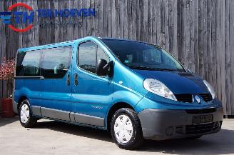 Renault Trafic 2.0 DCi Lang 9-Sitzer MOTORSCHADEN picture 5