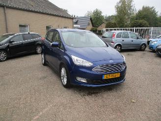 uszkodzony samochody osobowe Ford Grand C-Max 1.0 Titanium REST BPM 600 EURO !!!!! 2015/8