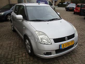 Auto incidentate Suzuki Swift 1.3 GLS Airco 2005/7
