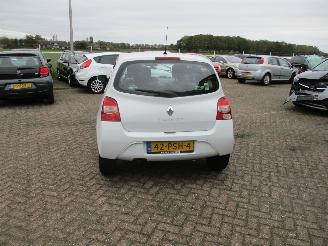 Renault Twingo 1.2-16V Authentique NAP picture 6
