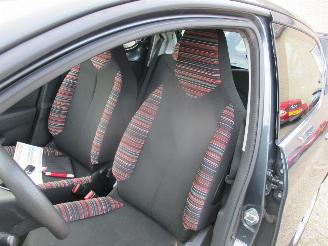 Citroën C1 1.0 e-VTi Feel Airco NAP picture 17