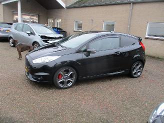Ford Fiesta 1.6 ST2 picture 4
