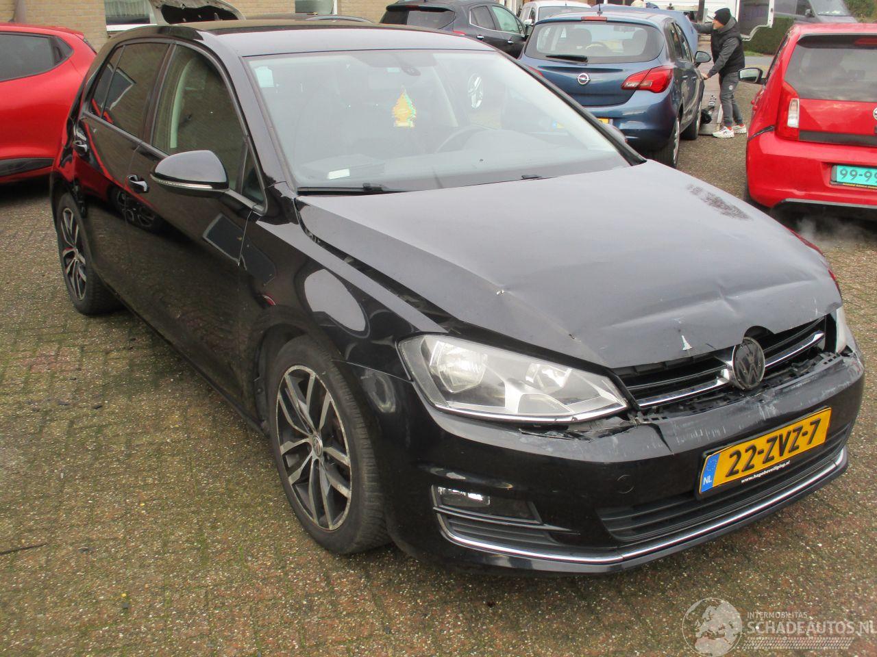 Volkswagen Golf 1.2 TSI HighLine Aut NAP