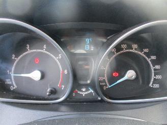 Ford B-Max 1.0 EcoBoost Titanium picture 19