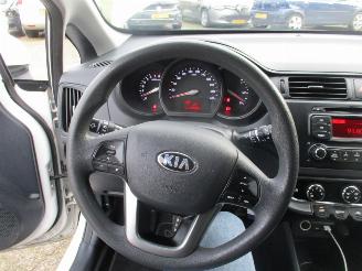 Kia Rio 1.2 CVVT Plus Pack Airco NAP picture 18