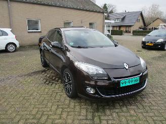 Vaurioauto  passenger cars Renault Mégane 1.2 TCe Bose 2013/3